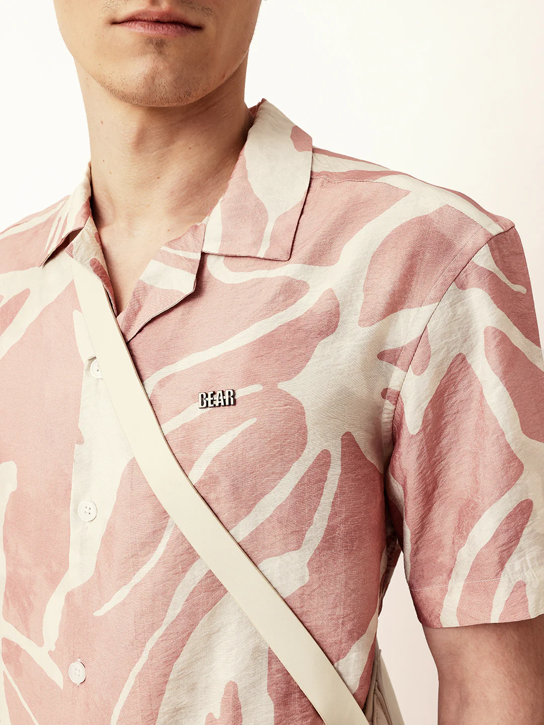 Men Casual Leaf Print Shirt - Image 7