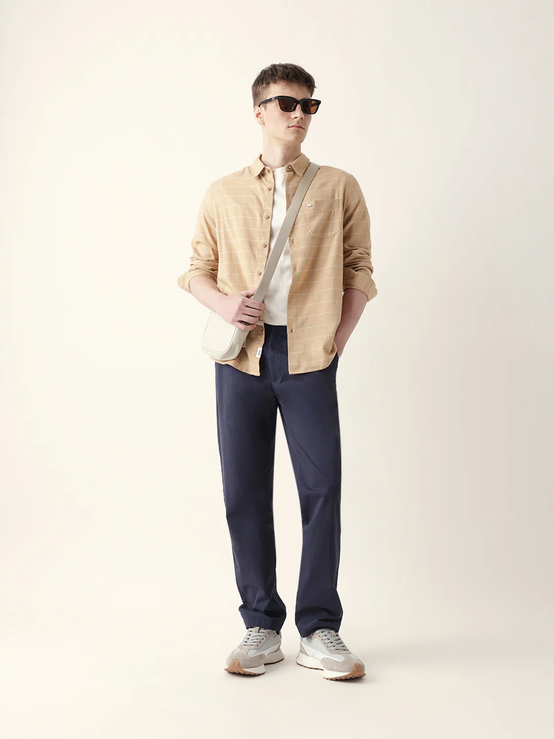 Men Casual Plaid Button-Down Shirt - Image 2