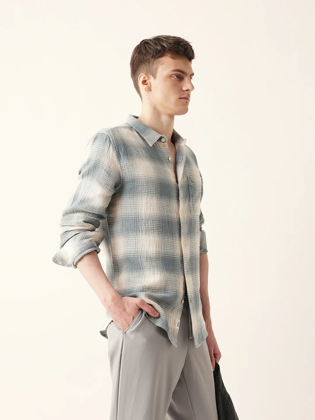 Men Casual Plaid Flannel Shirt - Image 5