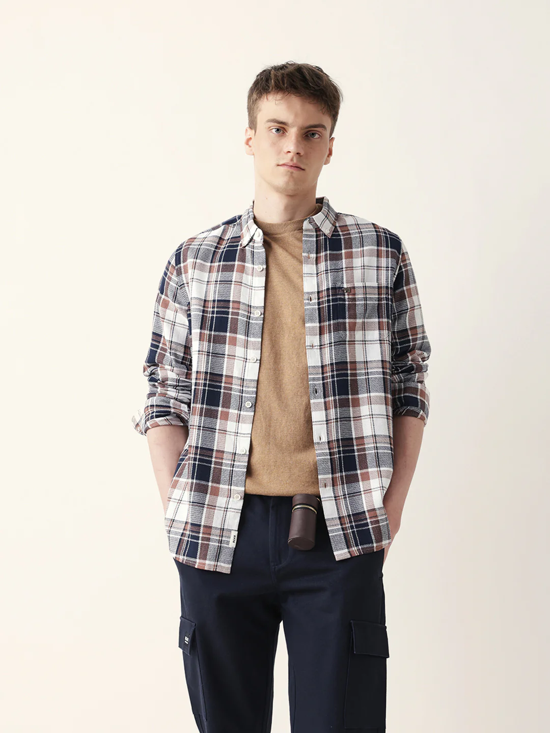 Men Casual Plaid Flannel Shirt - Image 3