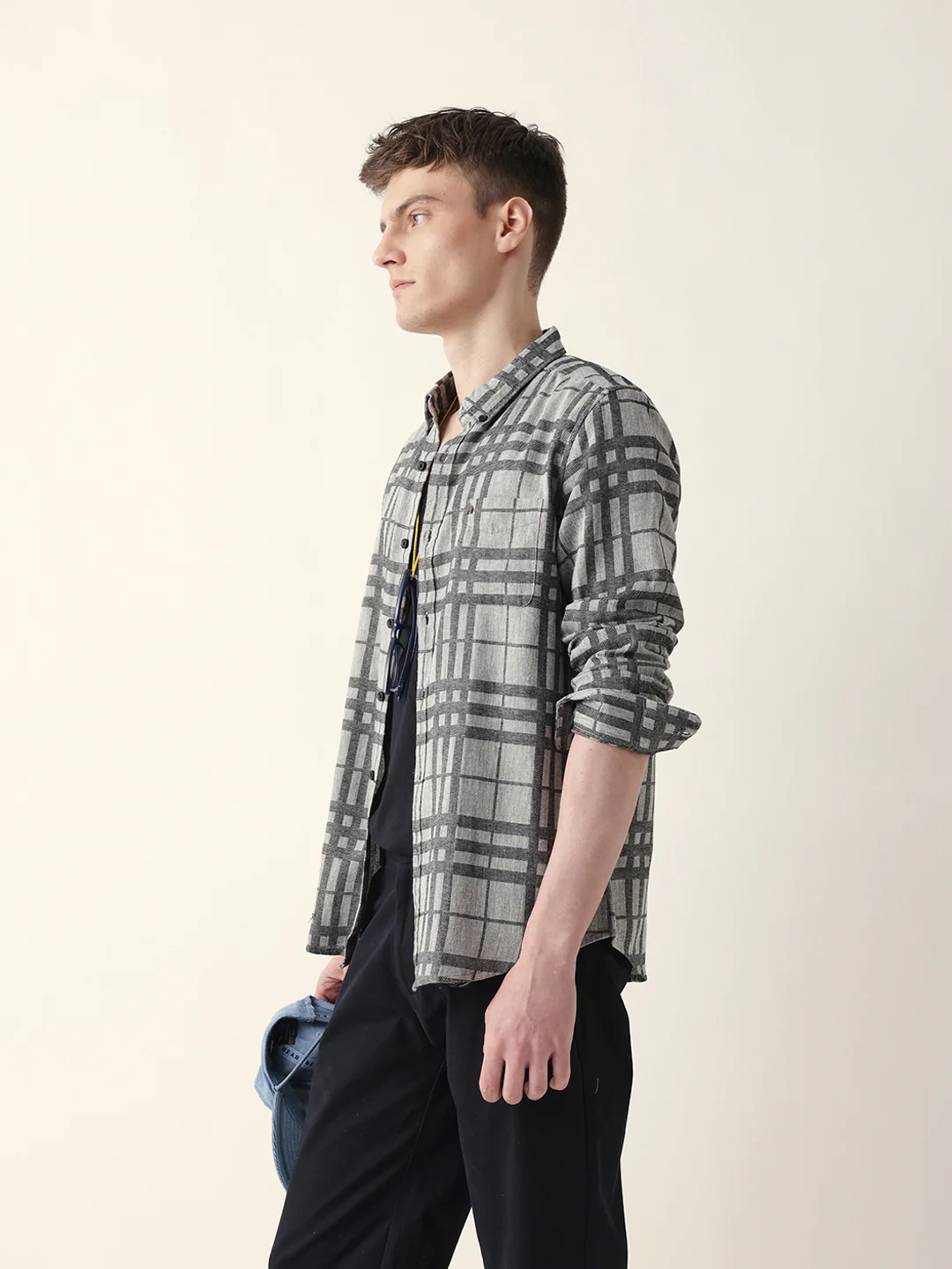 Men Casual Plaid Flannel Shirt - Image 4