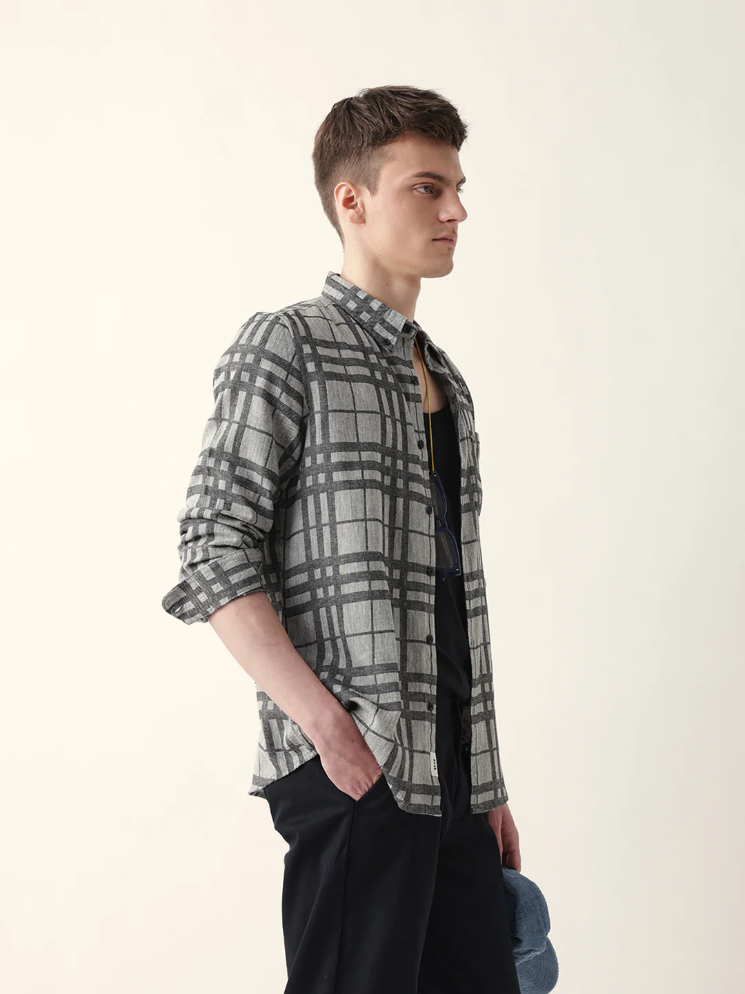 Men Casual Plaid Flannel Shirt - Image 5