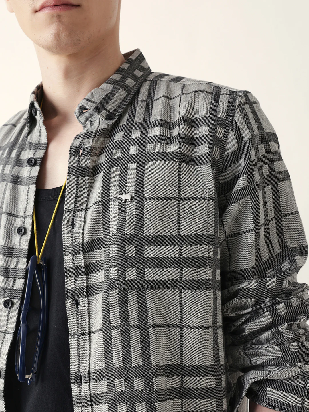 Men Casual Plaid Flannel Shirt - Image 6