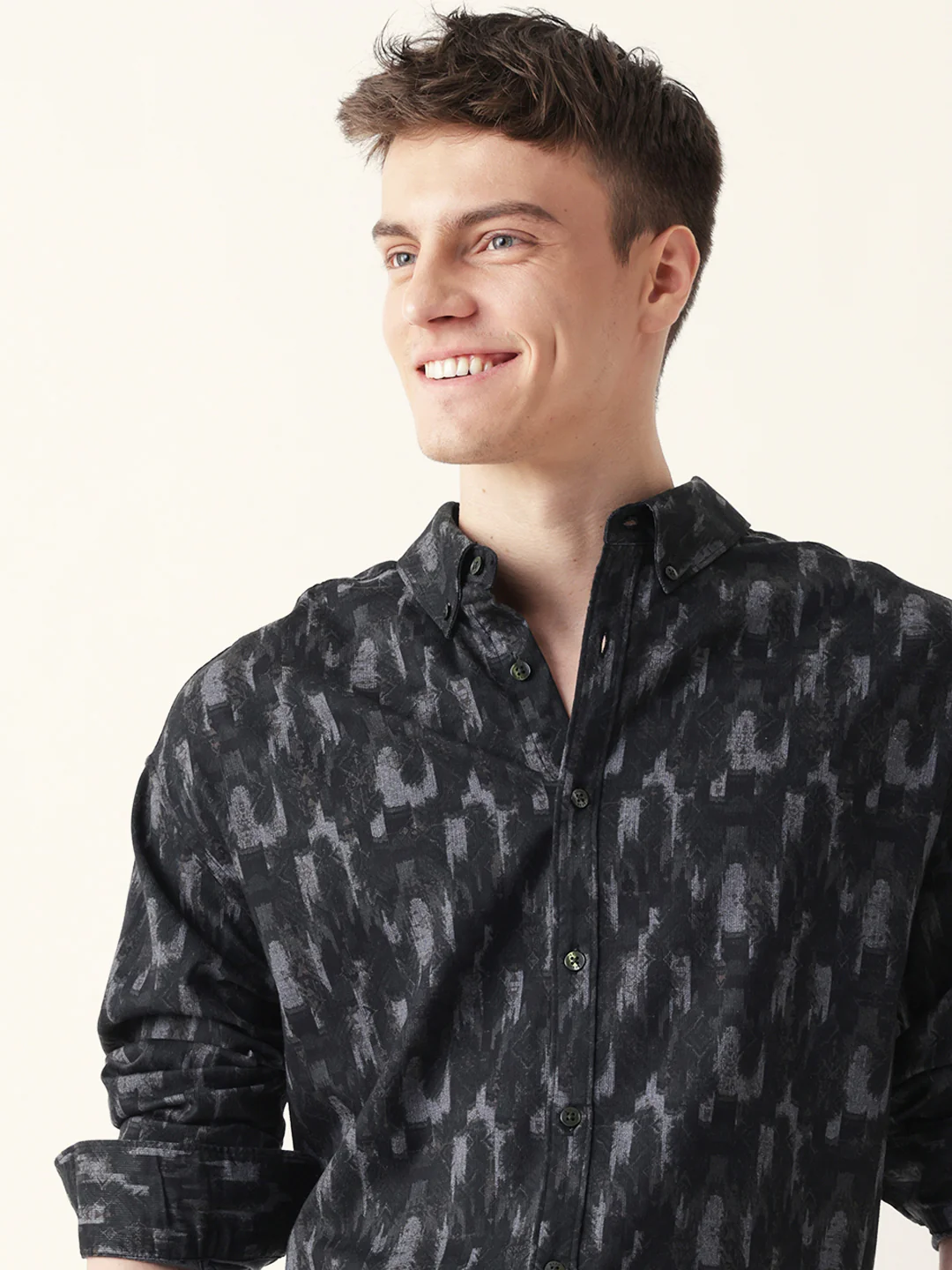 Men Casual Printed Button-Down Shirt - Image 6