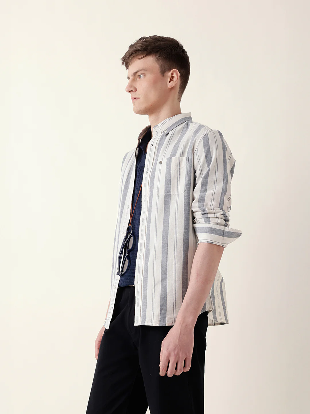 Men Casual Shirt - Image 3