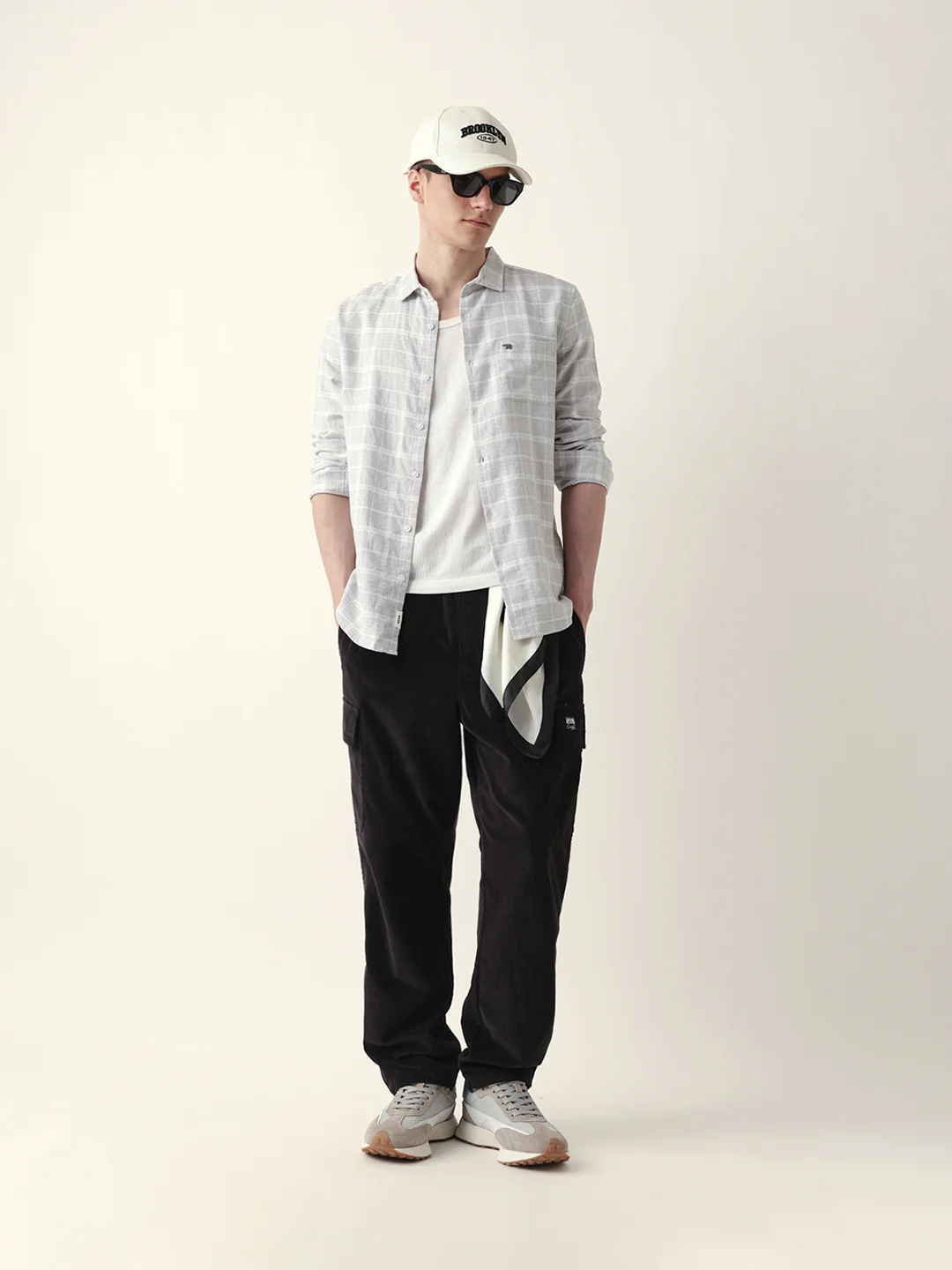 Men Casual Shirt - Image 3