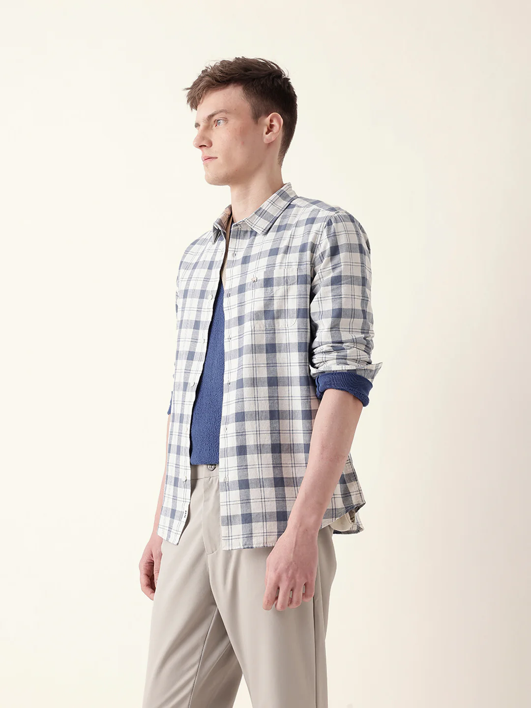 Men Casual Shirt - Image 4