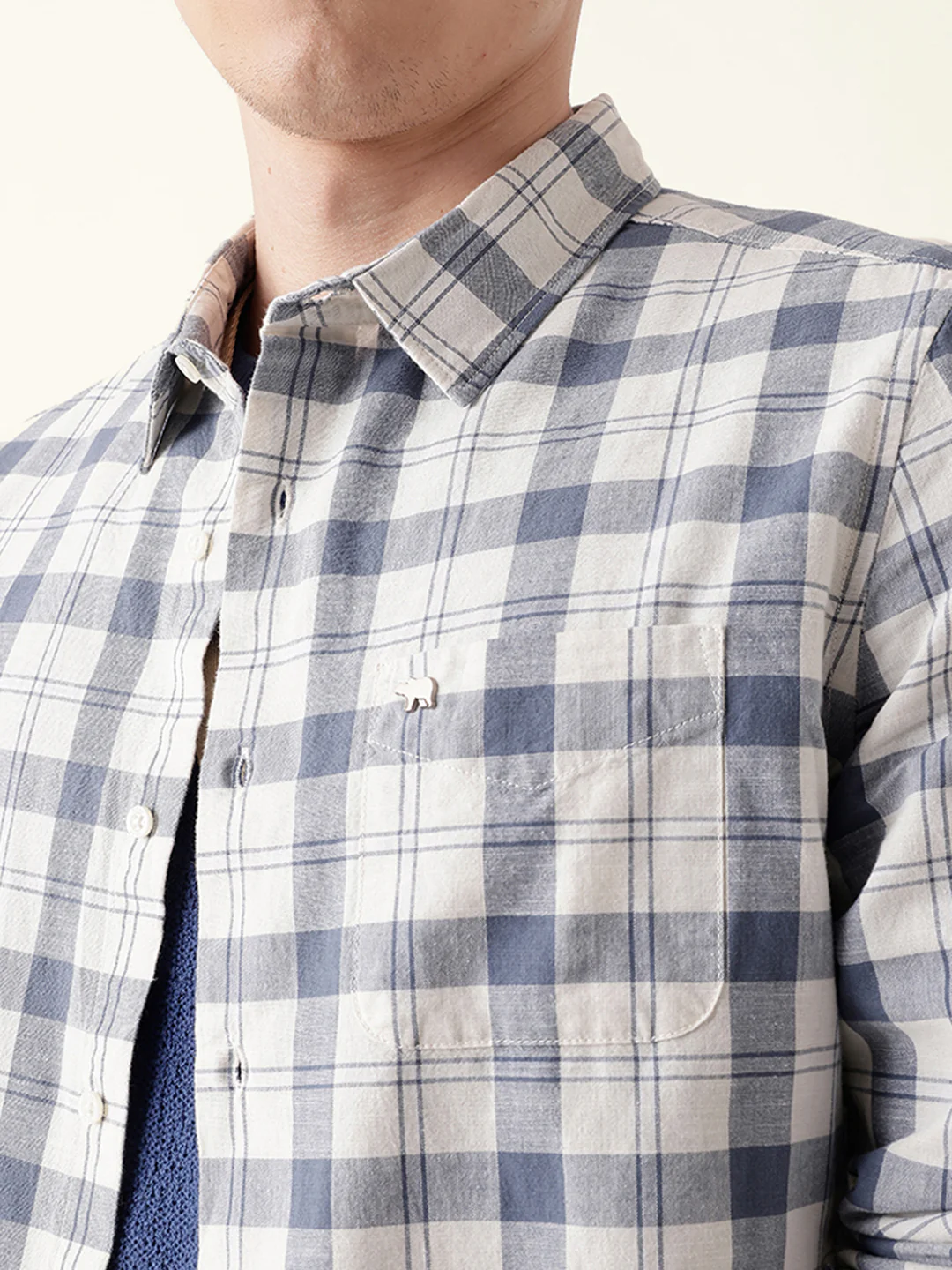 Men Casual Shirt - Image 5