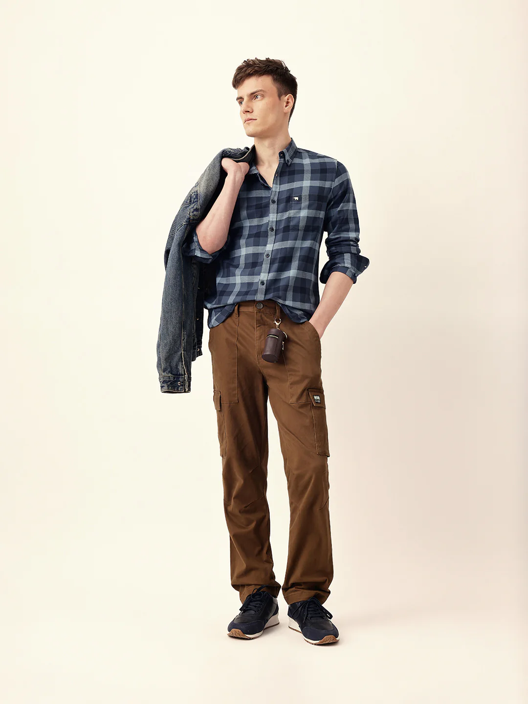 Men Casual Shirt - Image 2
