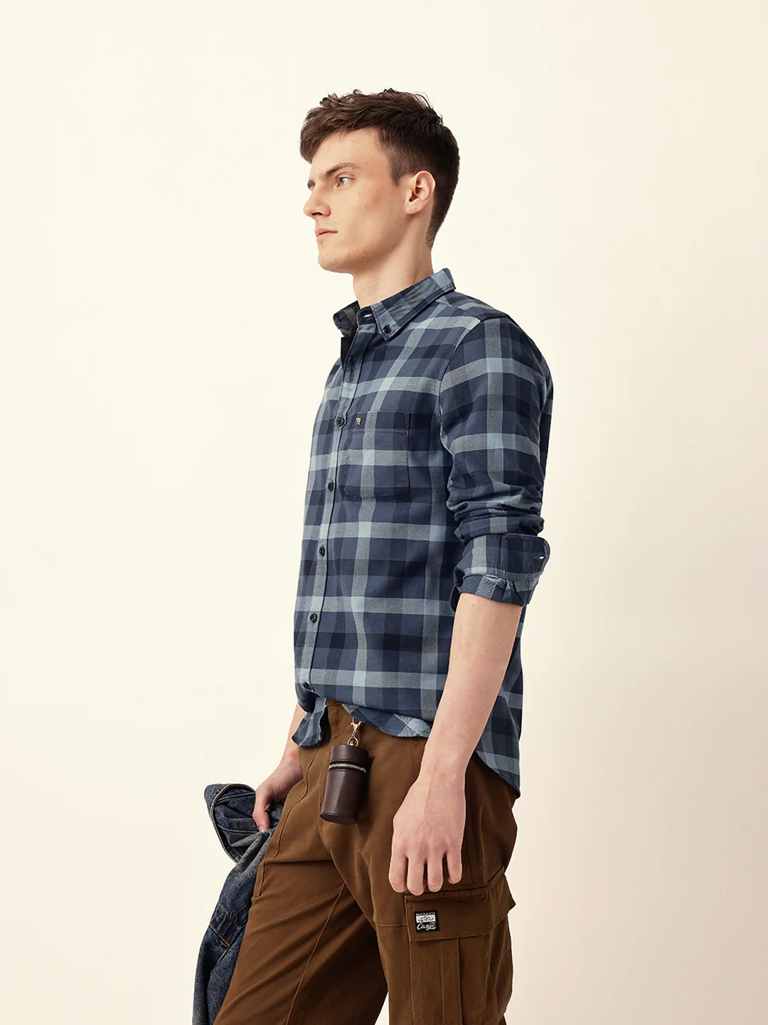 Men Casual Shirt - Image 4
