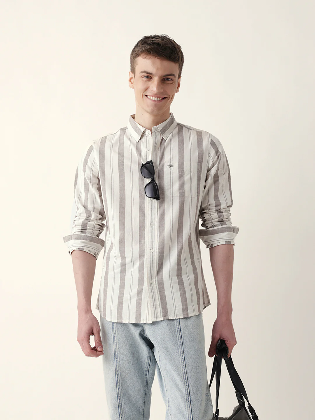 Men Casual Shirt - Image 3