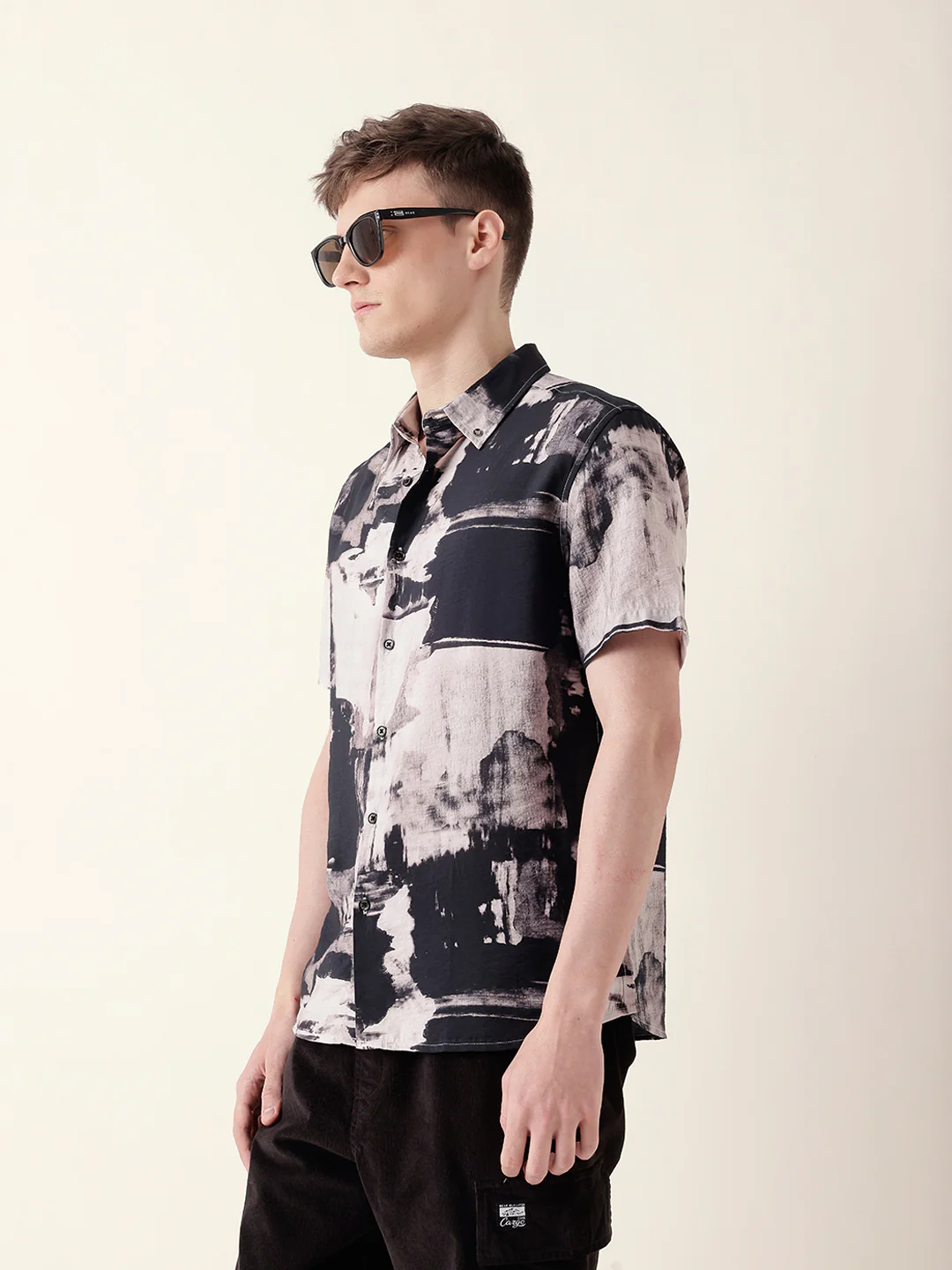 Men Casual Shirt - Image 3