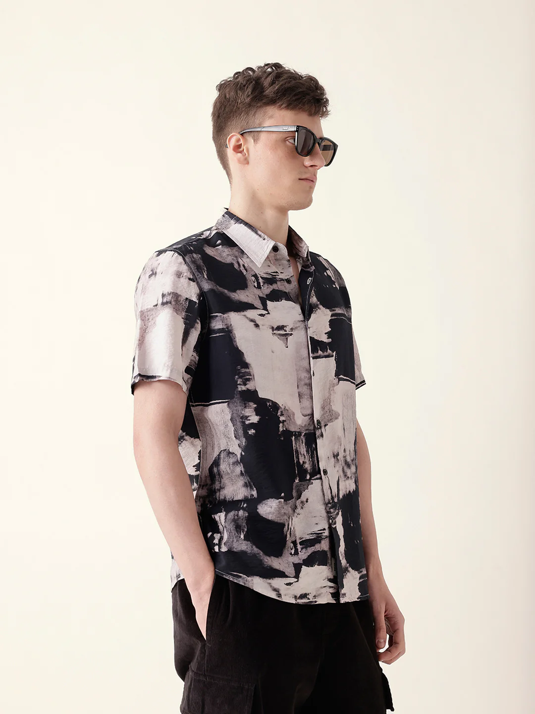 Men Casual Shirt - Image 4