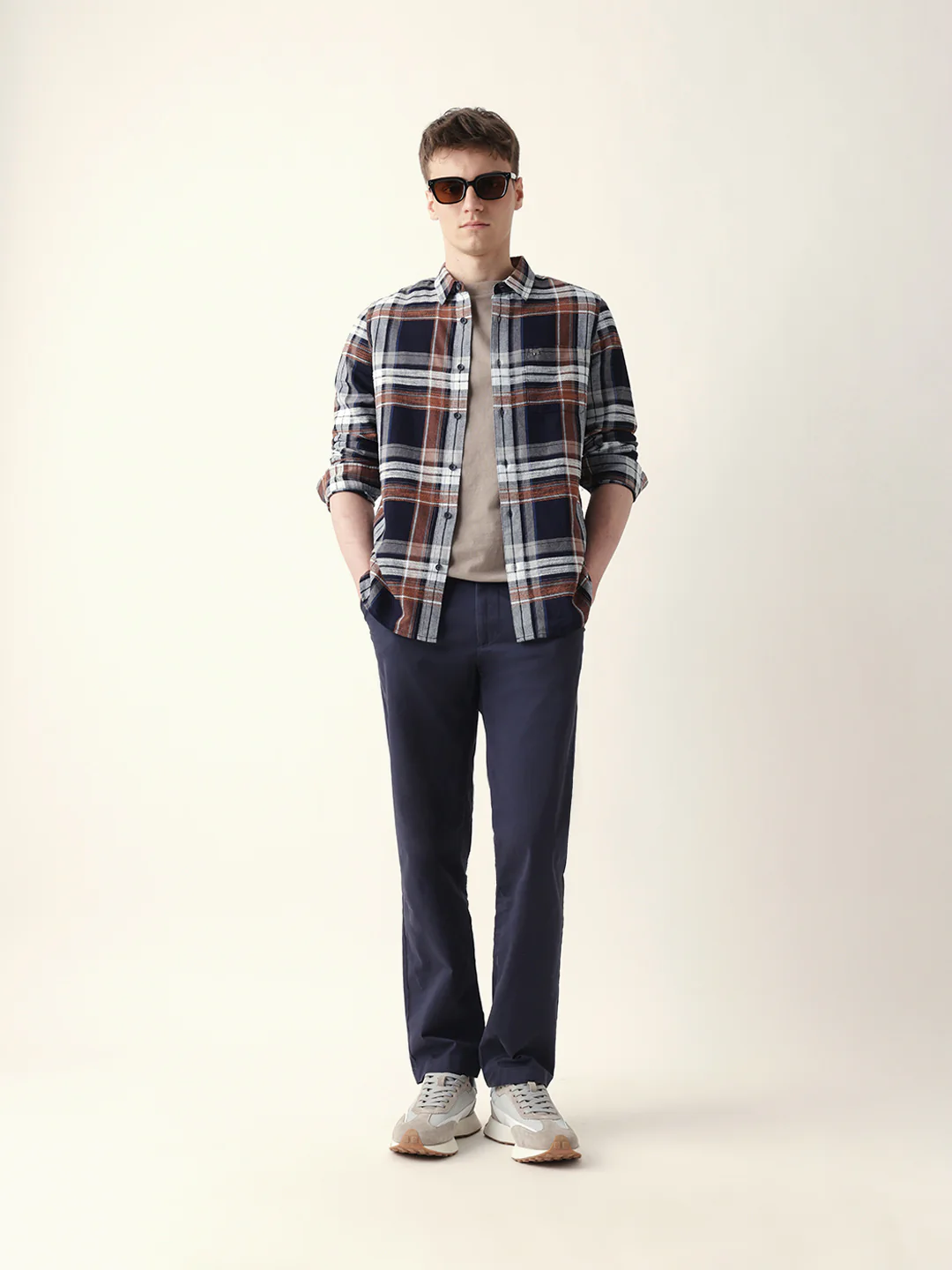 Men Casual Shirt - Image 2