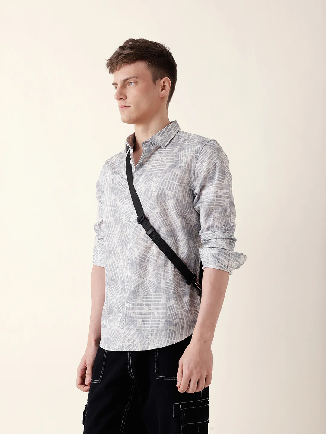 Men Casual Shirt - Image 3