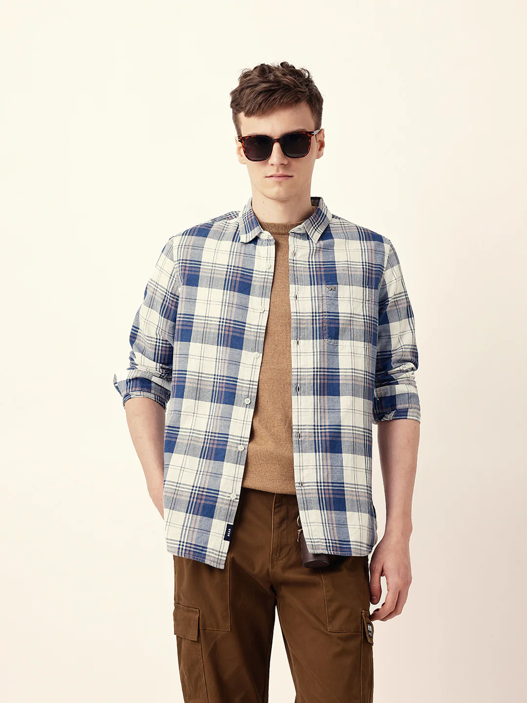 Men Casual Shirt - Image 3