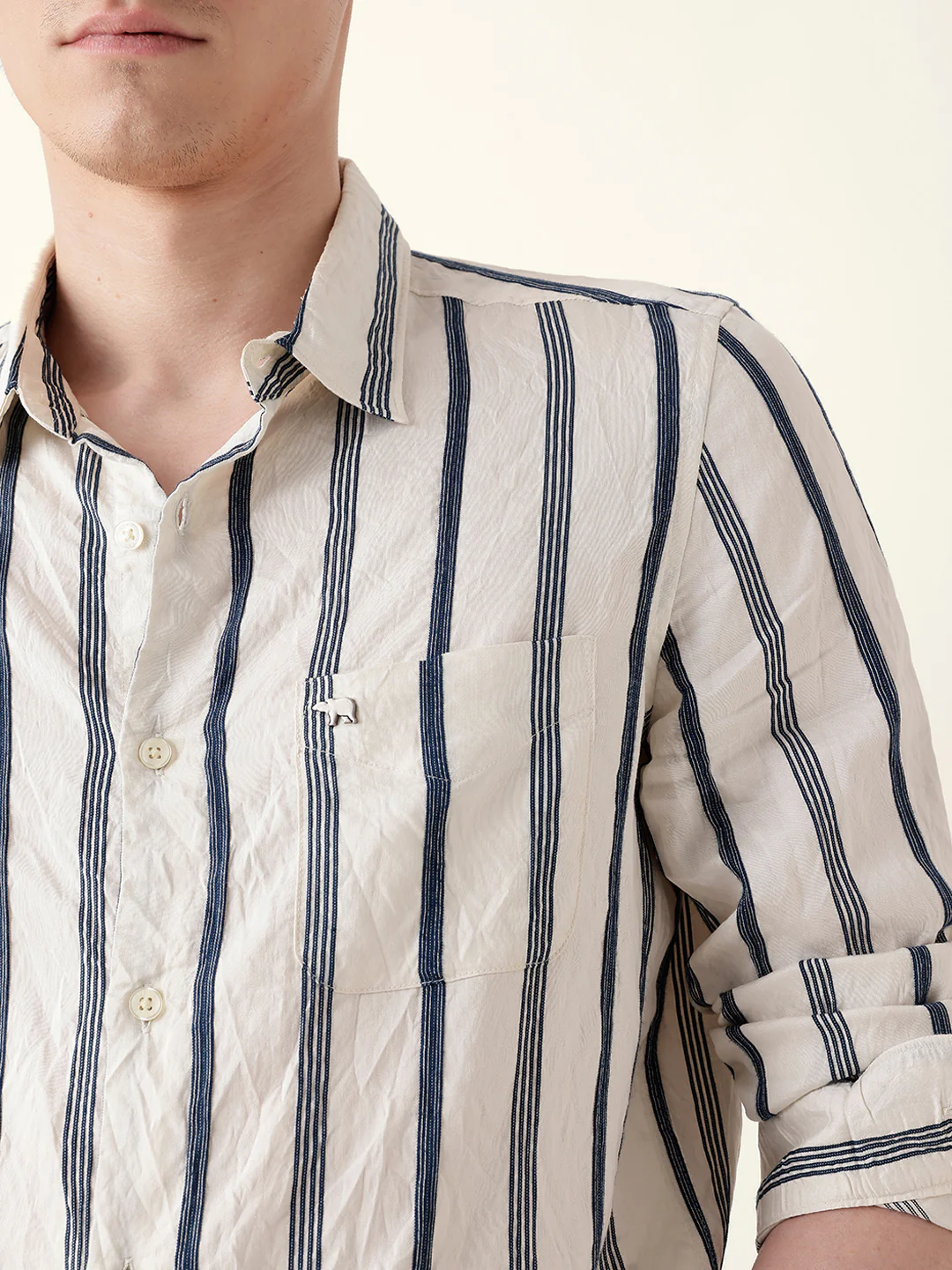 Men Casual Vertical Stripe Shirt - Image 6