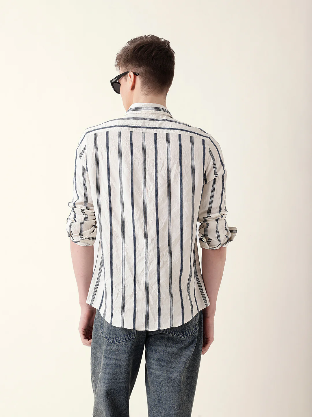 Men Casual Vertical Stripe Shirt - Image 7