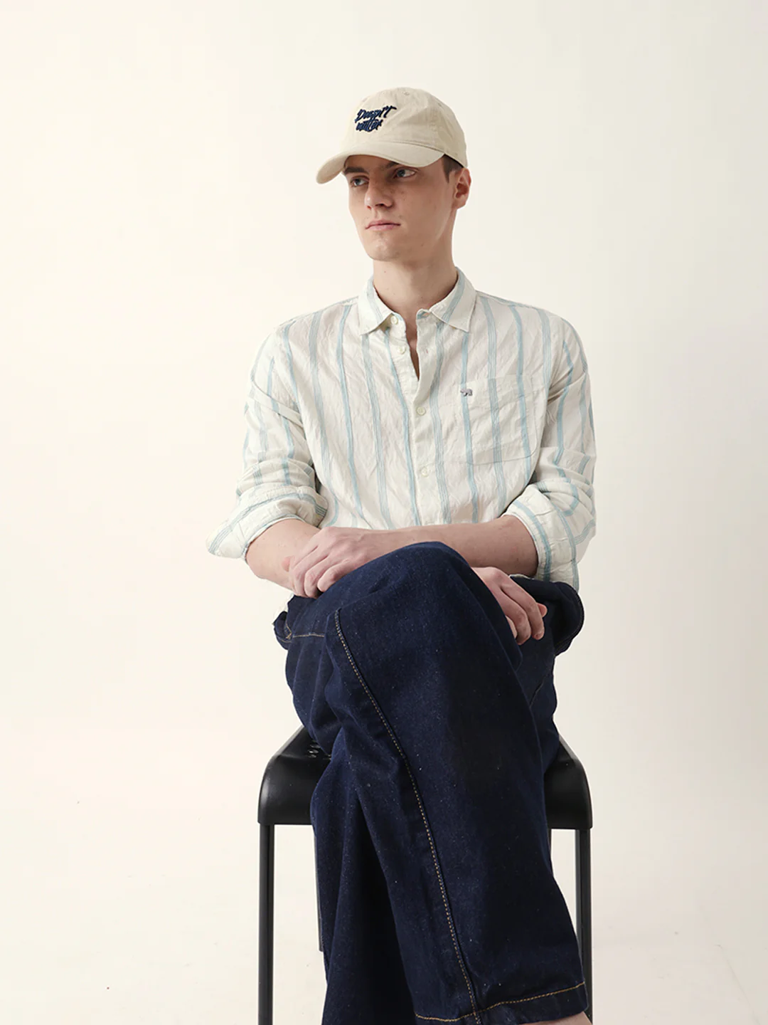 Men Casual Vertical Stripe Shirt - Image 2