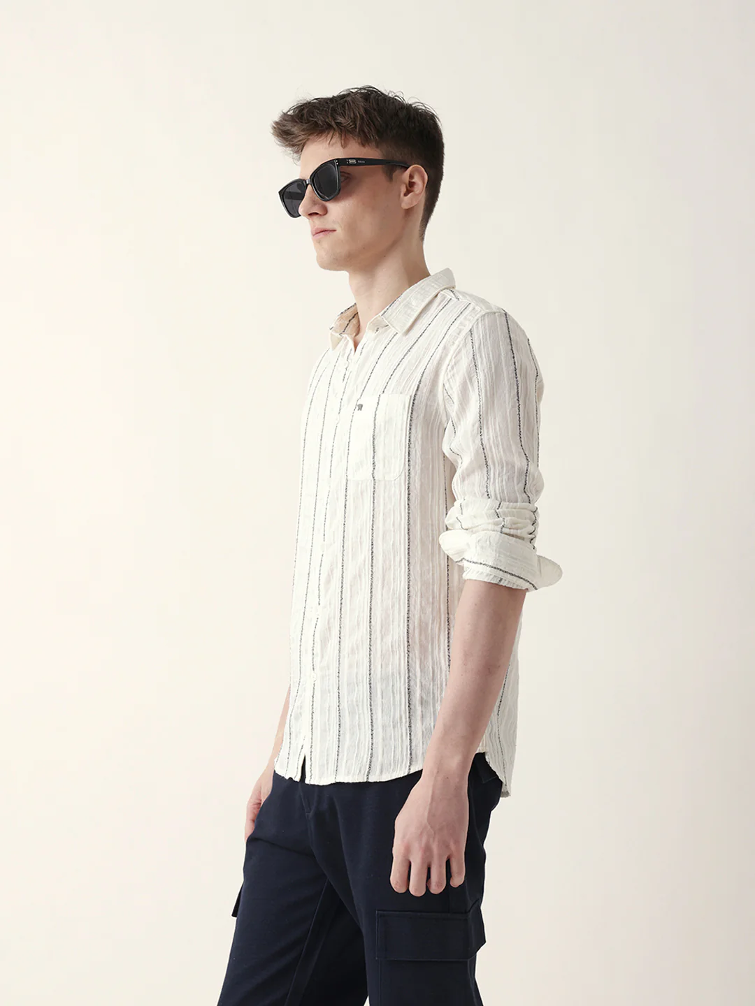 Men Casual Vertical Stripe Shirt - Image 3