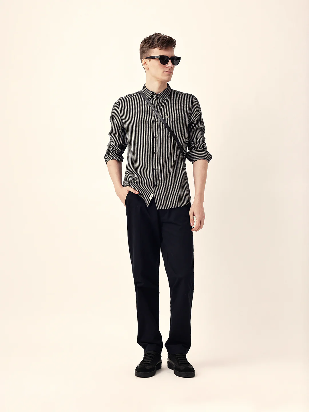 Men Casual Vertical Stripe Shirt - Image 7