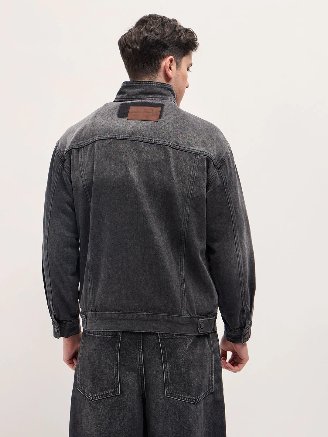 Men Charcoal Grey Denim Jacket - Image 2
