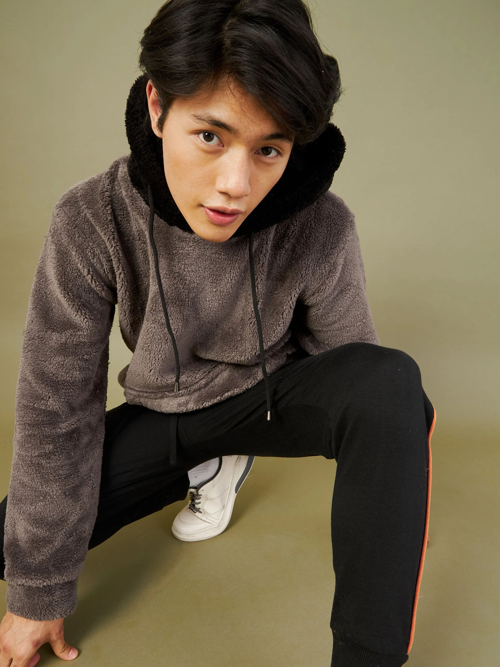 Men Charcoal Grey Fur Colorblock Hoodie - Image 4