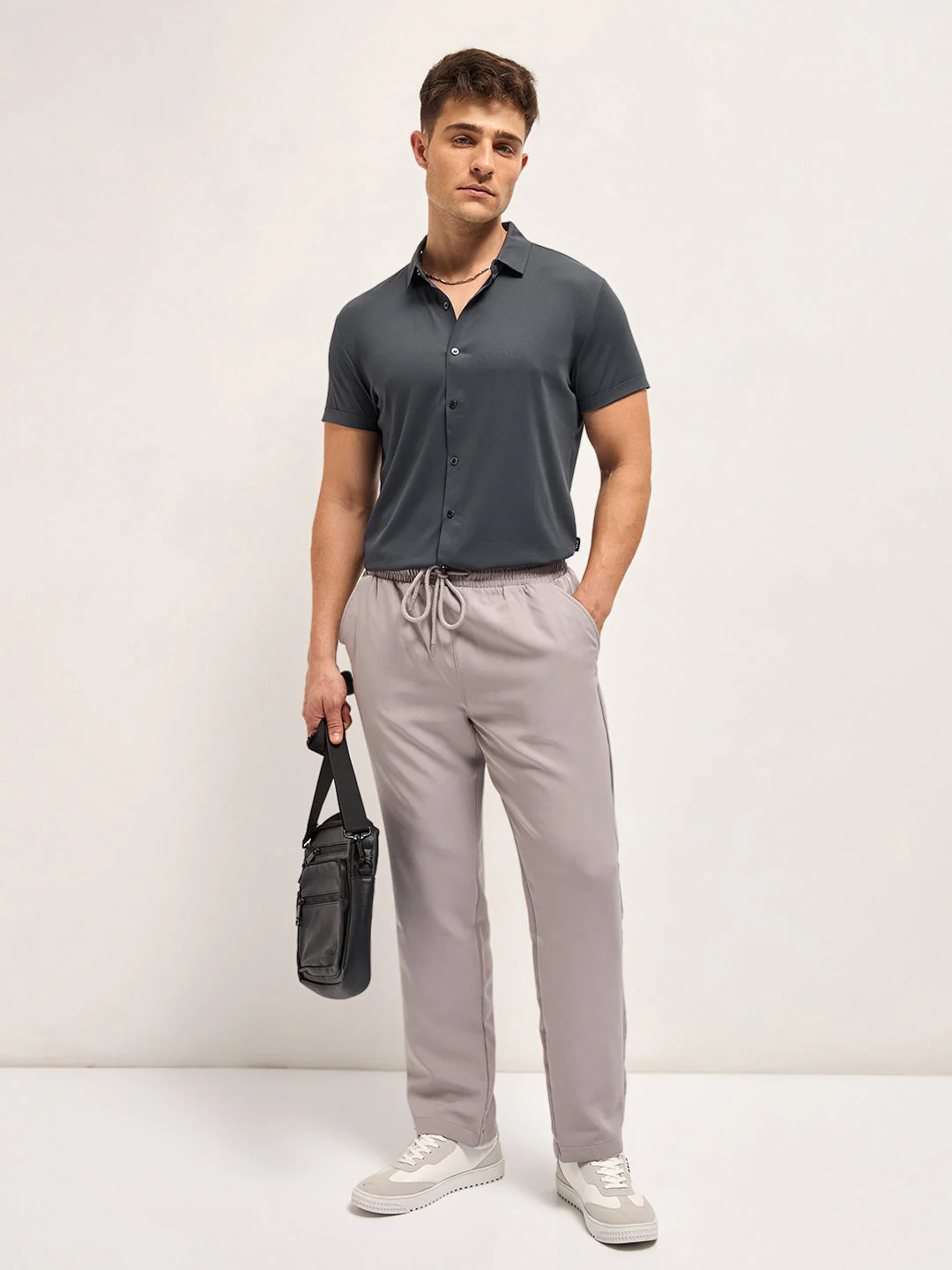 Men Charcoal Solid Nylon Blend Classic Spread Collar Shirt - Image 4