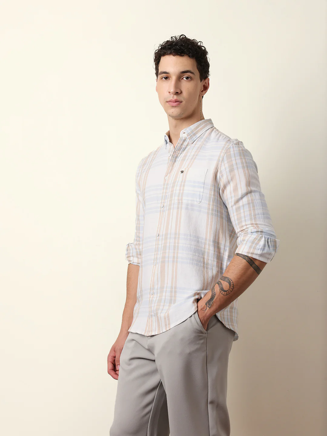 Men Checked Casual Full-Sleeve Shirt - Image 4