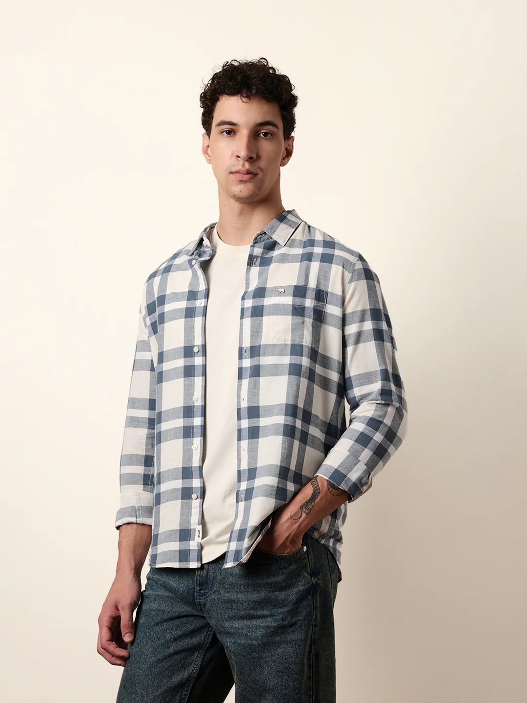 Men Checked Casual Full-Sleeve Shirt - Image 4