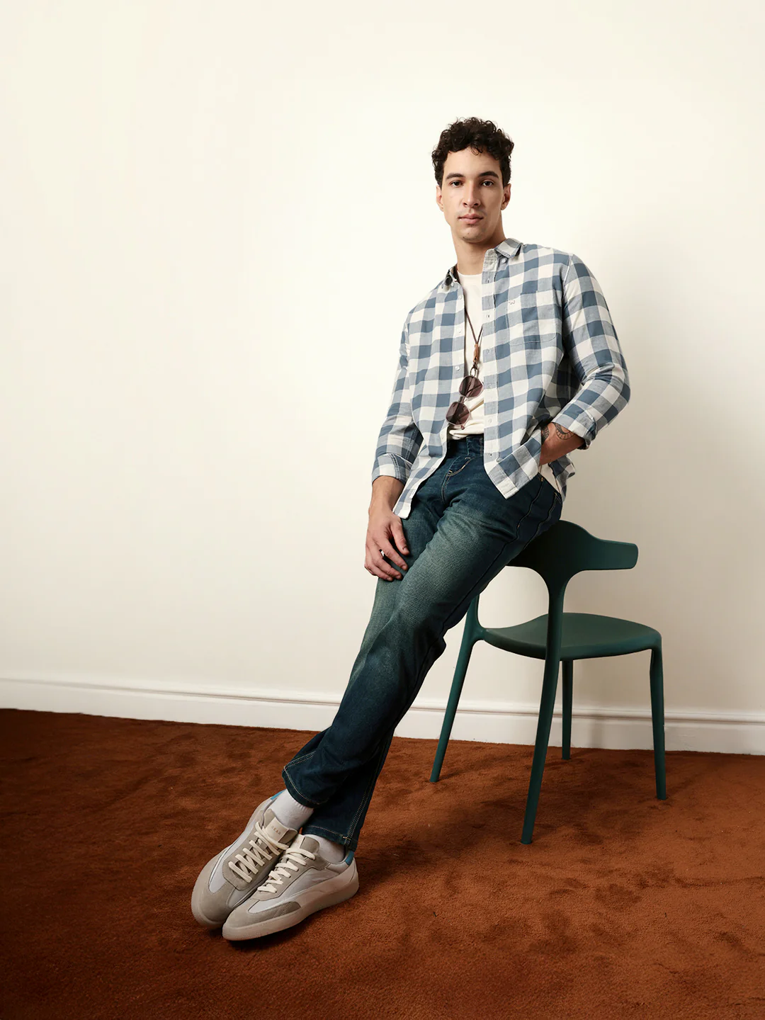 Men Checked Casual Full-Sleeve Shirt - Image 2