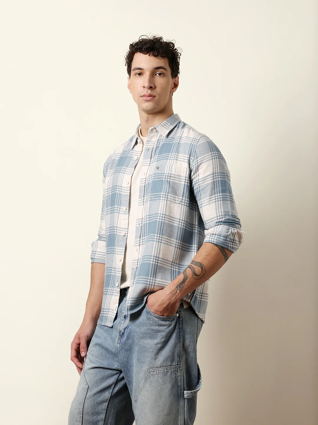 Men Checked Casual Full-Sleeve Shirt - Image 4