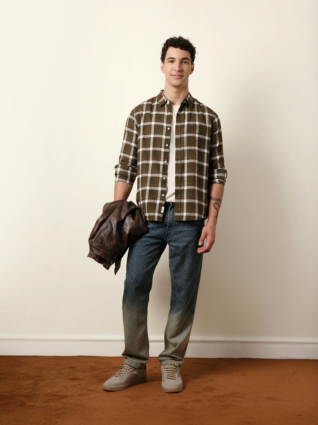 Men Checked Casual Full-Sleeve Shirt - Image 2