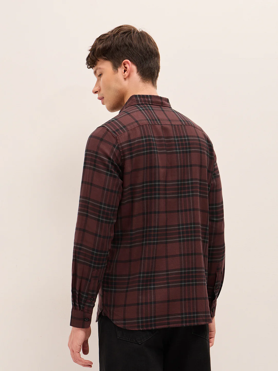 Men Checked Cotton Casual Shirt - Image 2