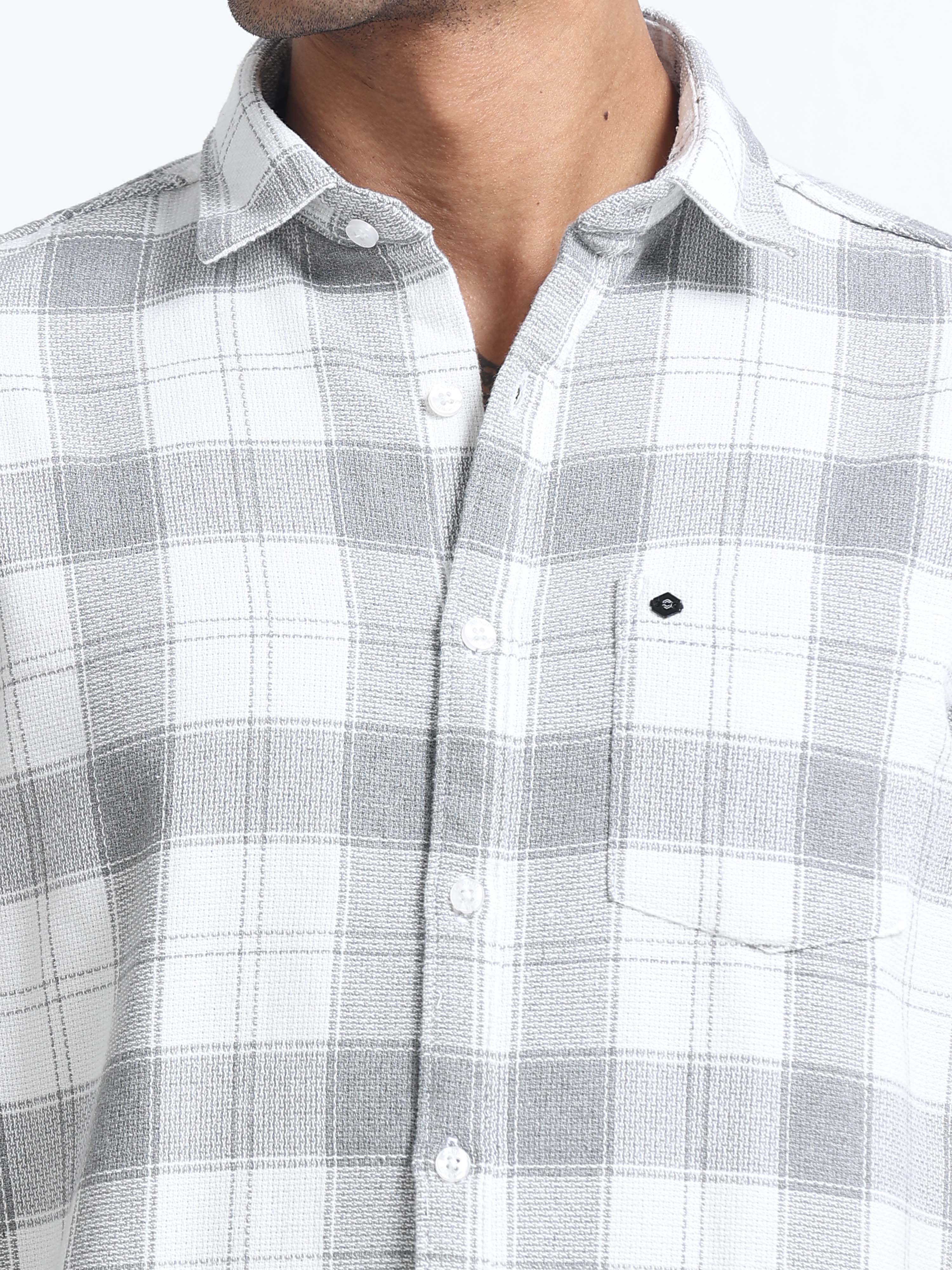 Men Checkered Half Sleeve Casual Shirt - Image 4