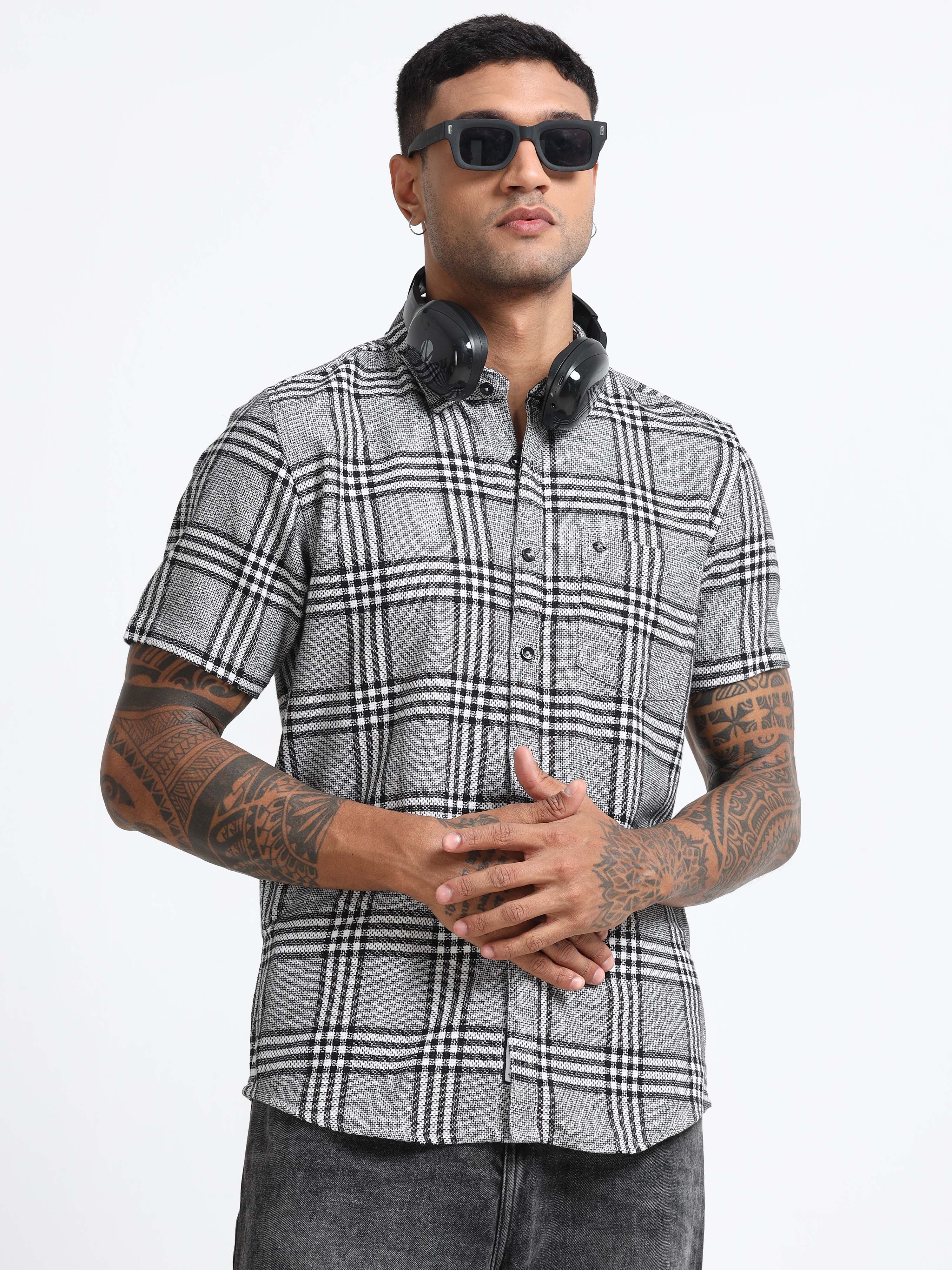 Men Checkered Half Sleeve Casual Shirt - Image 5