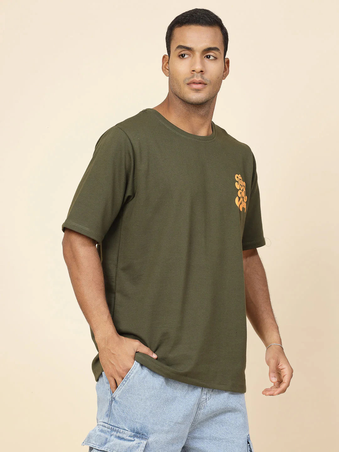Men Chill Vibes Puff Print Oversized T-Shirt - Image 4