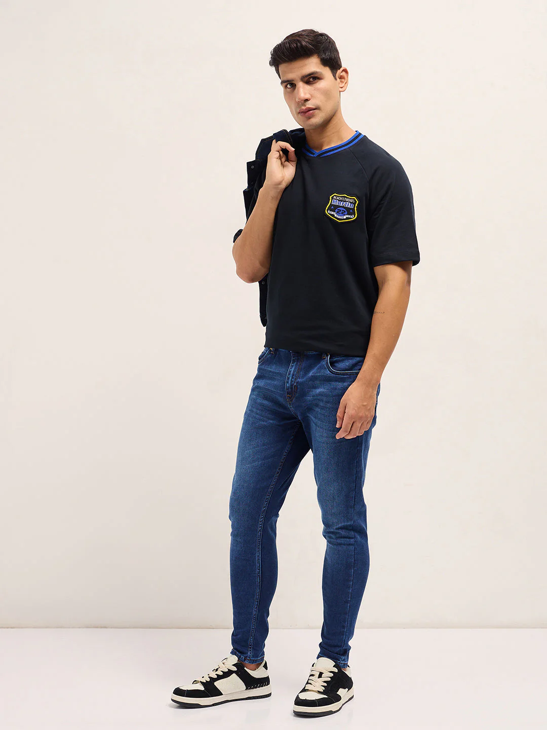 Men Classic Black Embroidered Patch - Image 4
