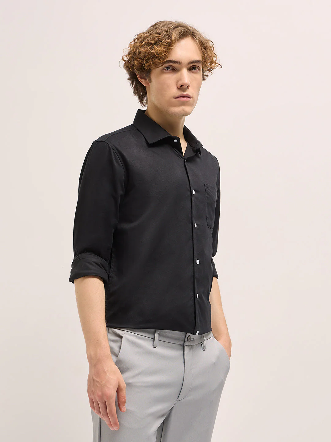 Men Classic Black Tailored Fit Solid Formal Shirt - Image 3