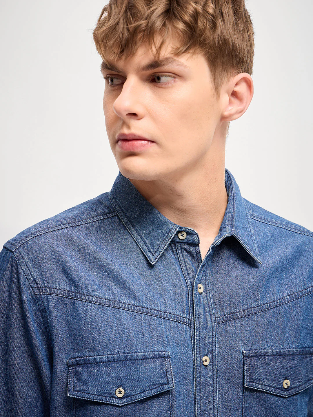 Men Classic Blue Solid Relax Fit Denim Casual Shirt - Image 5