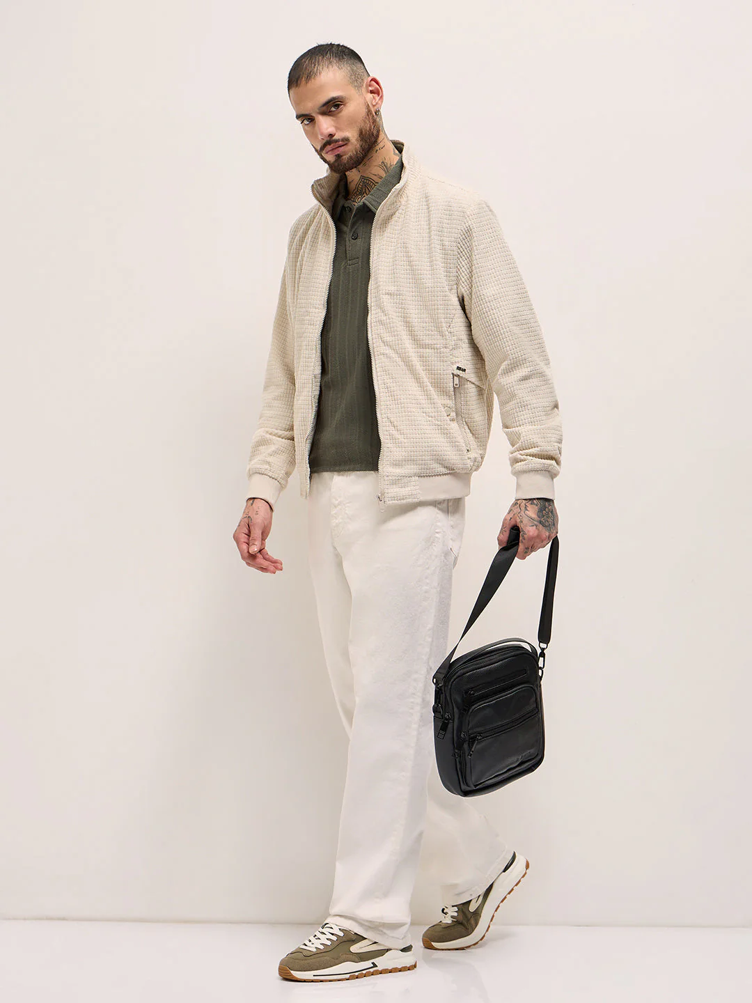 Men Classic Cream Jacket - Image 4