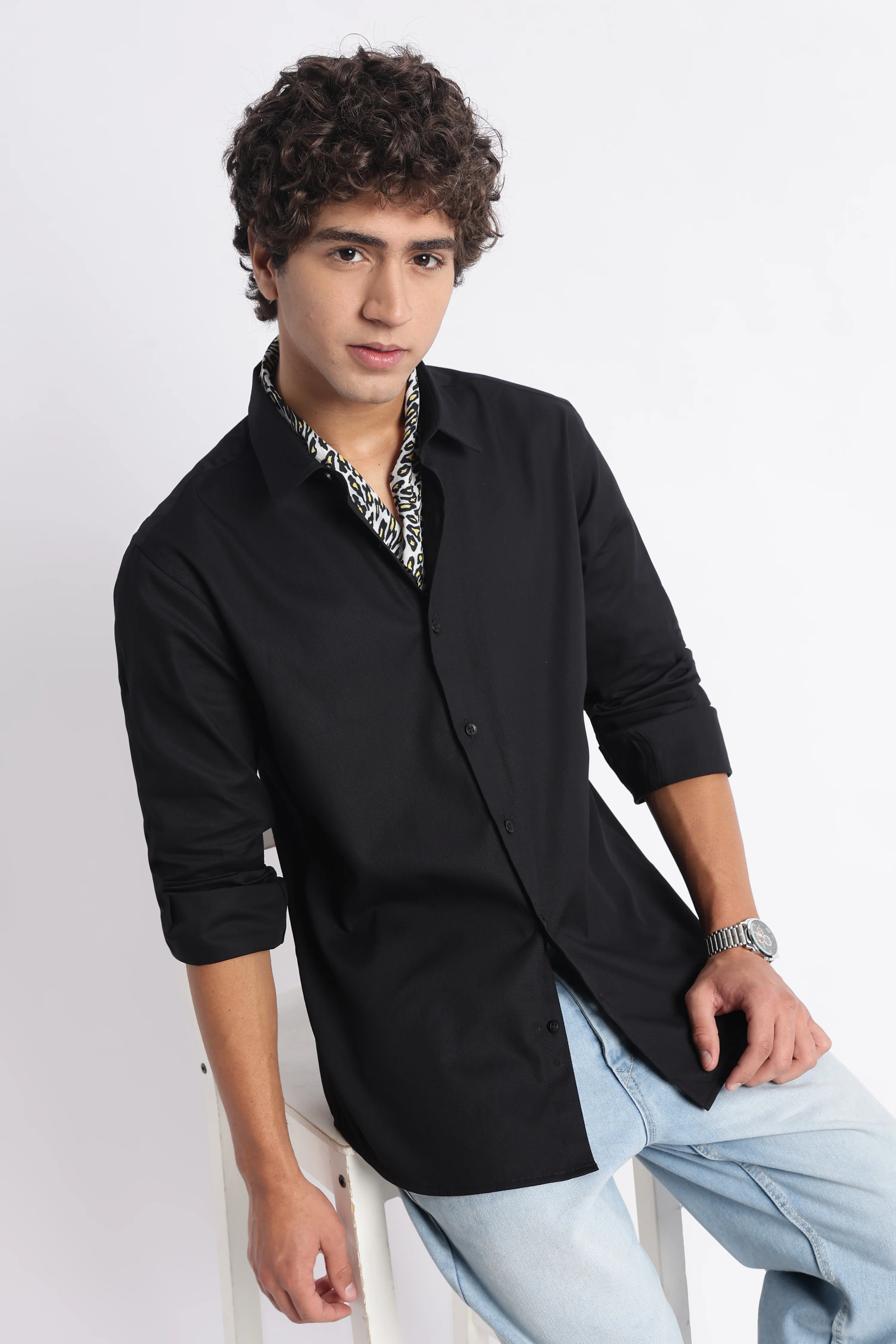 Men Classic Dobby Solid Shirt - Image 7
