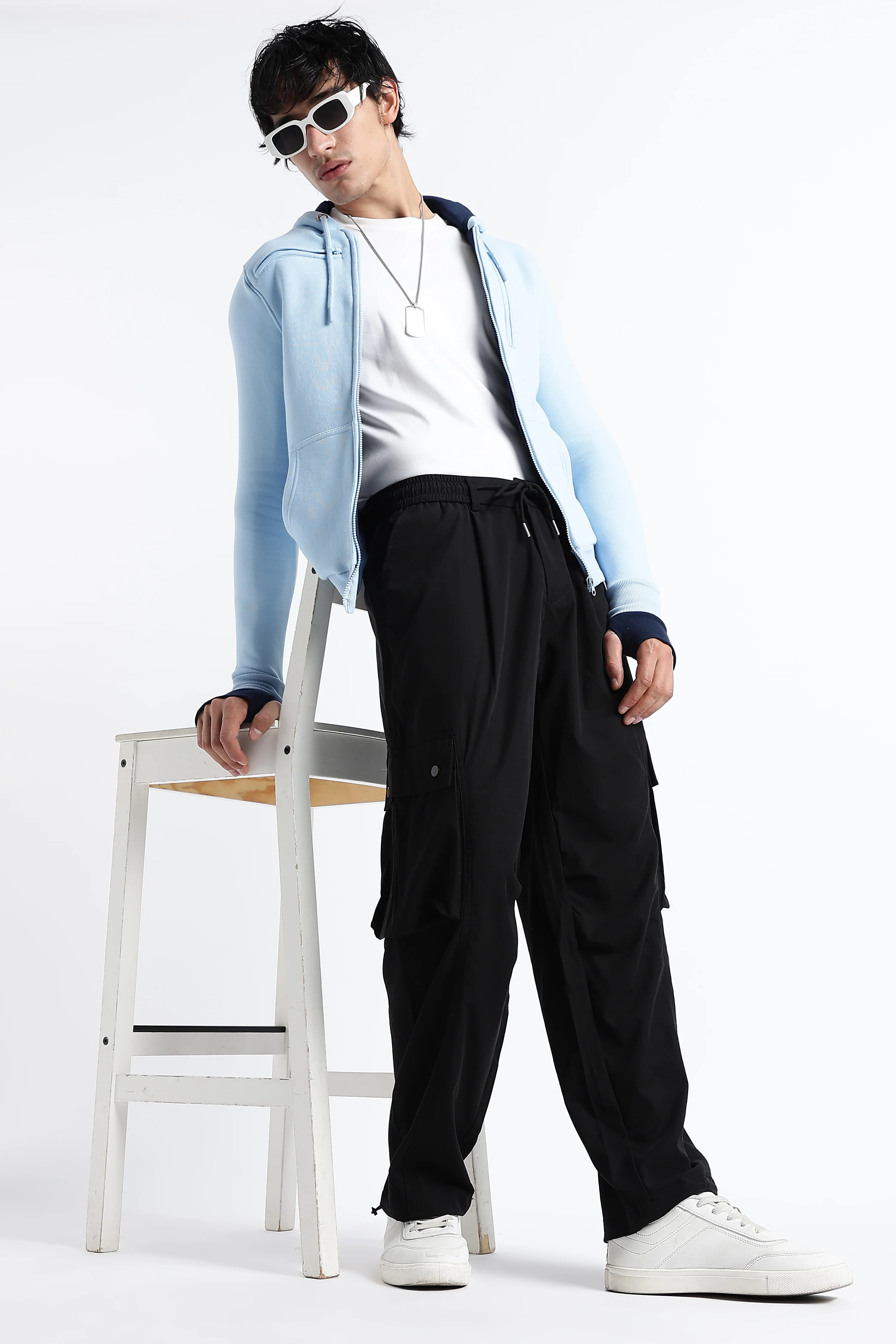 Men Classic Drawcord Cargo Pants - Image 11