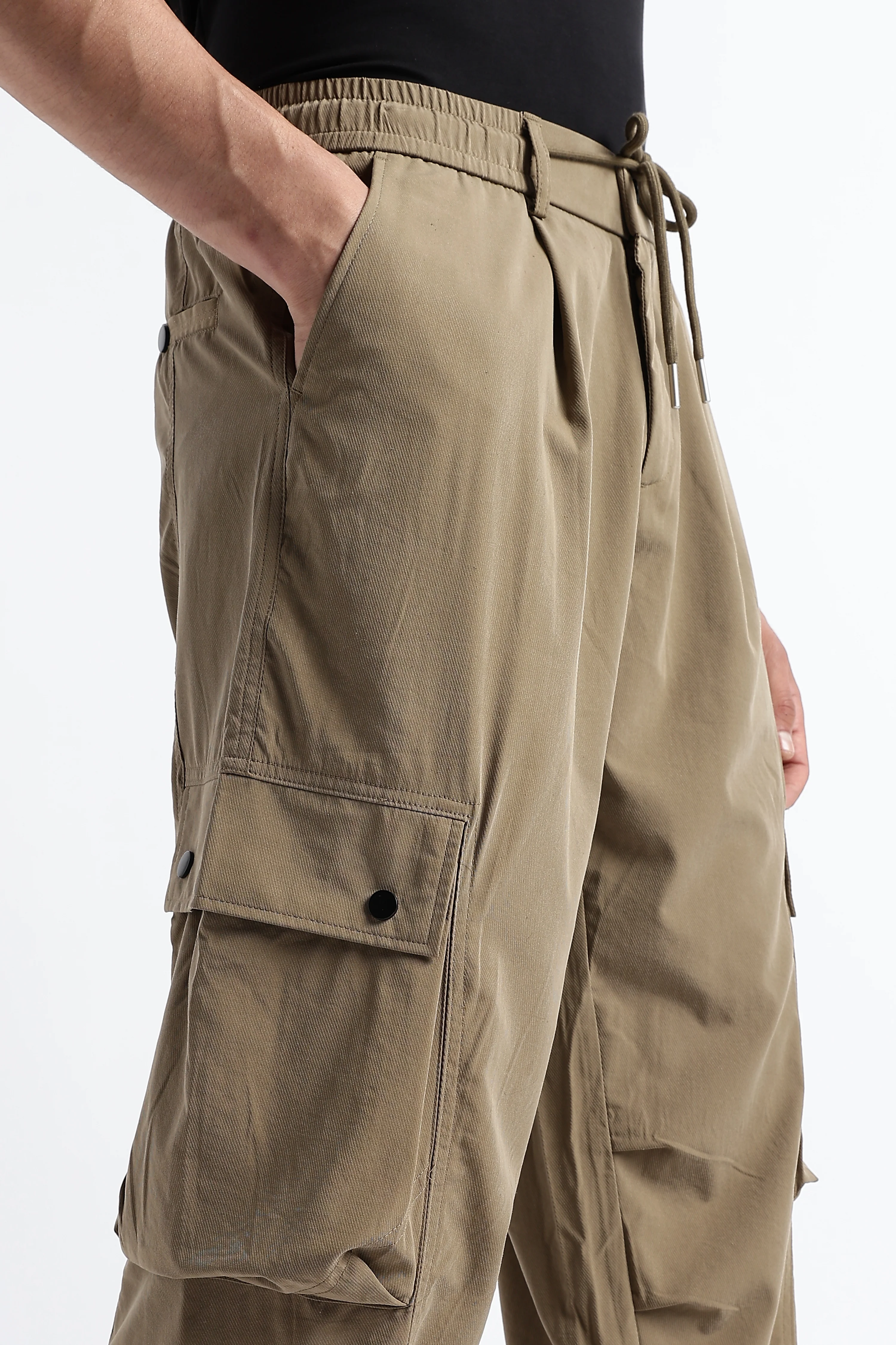 Men Classic Drawcord Cargo Pants - Image 8