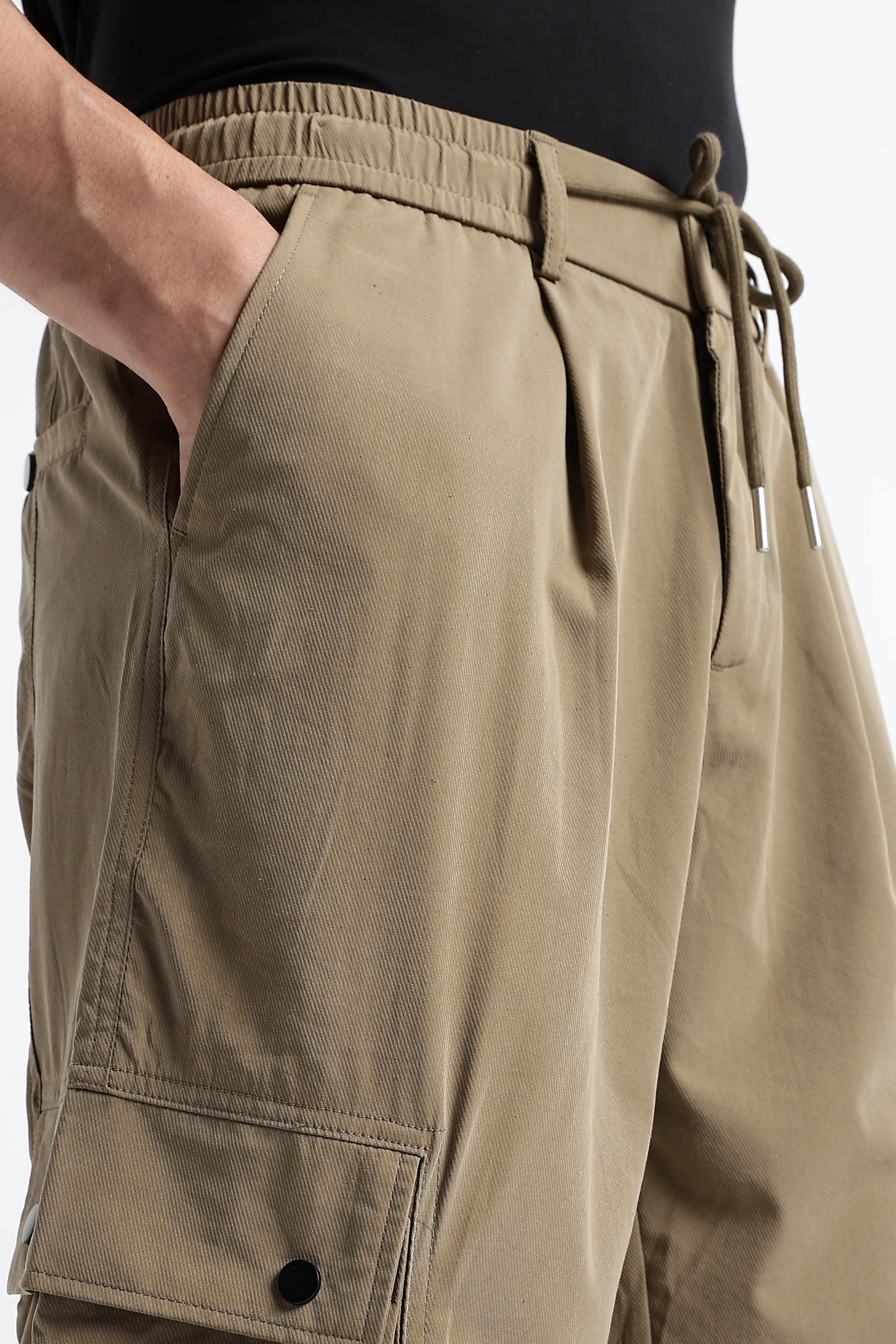 Men Classic Drawcord Cargo Pants - Image 9
