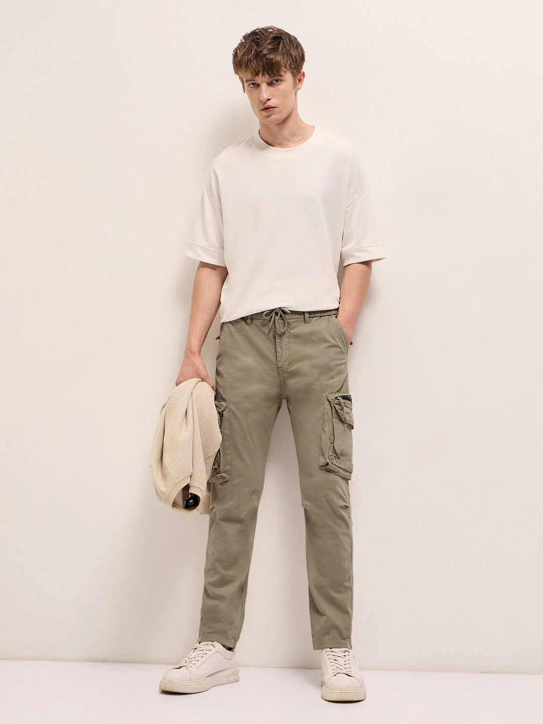 Men Classic Fit Beige Cargo Pants - Image 4