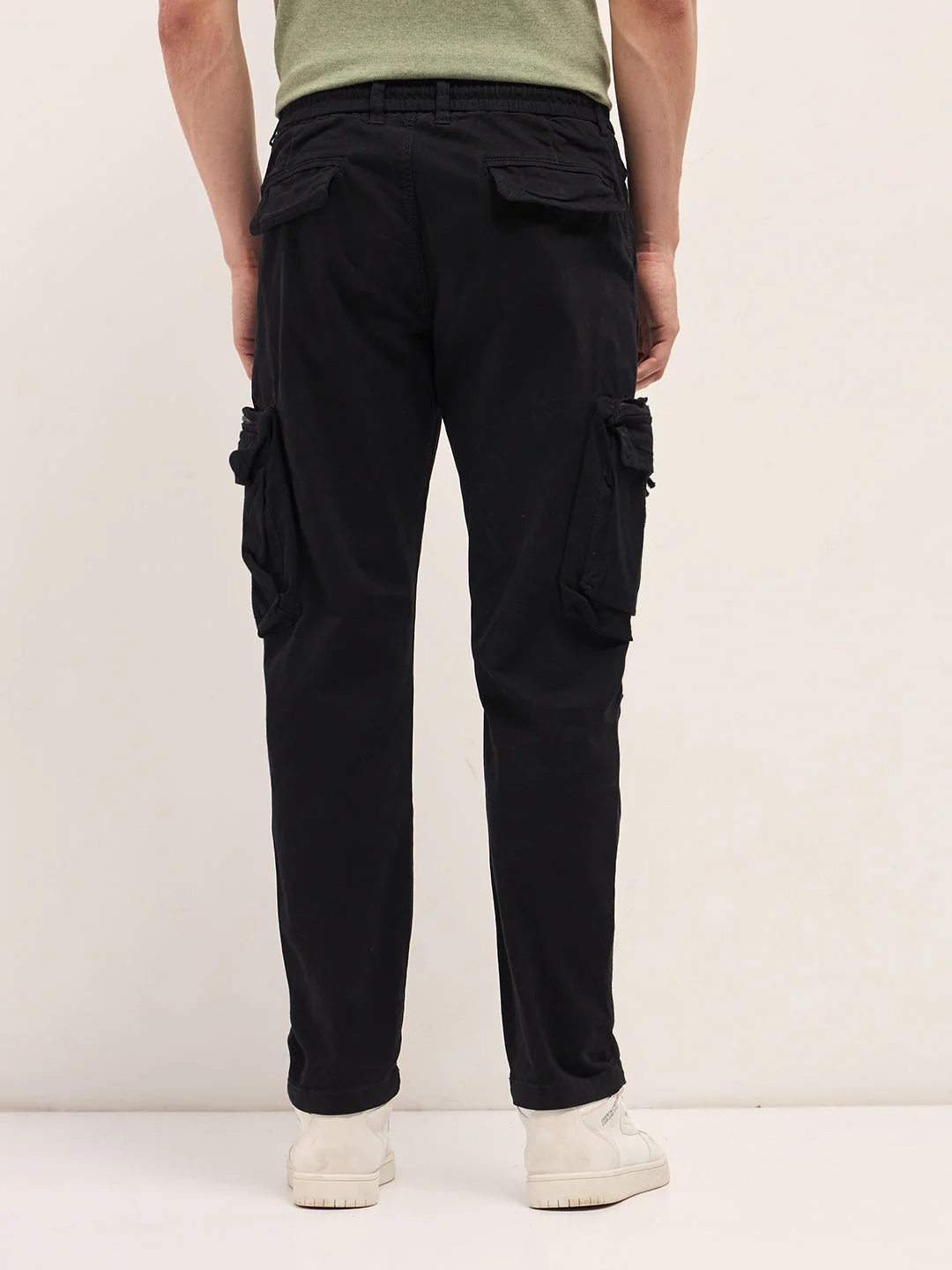 Men Classic Fit Black Cargo Pants - Image 2