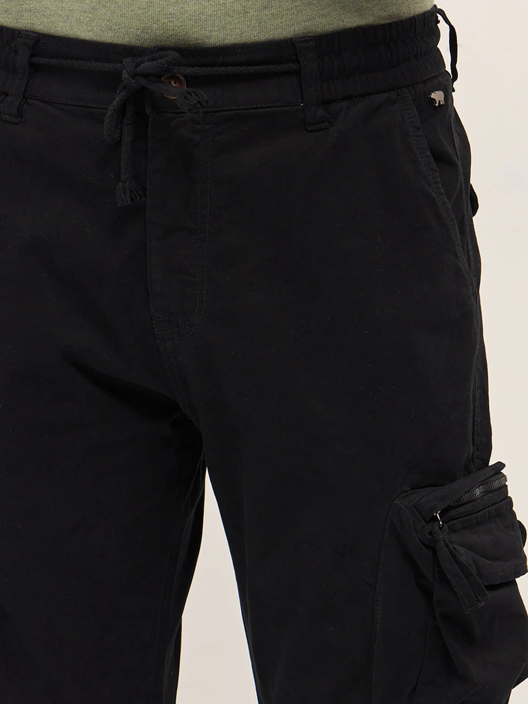 Men Classic Fit Black Cargo Pants - Image 5