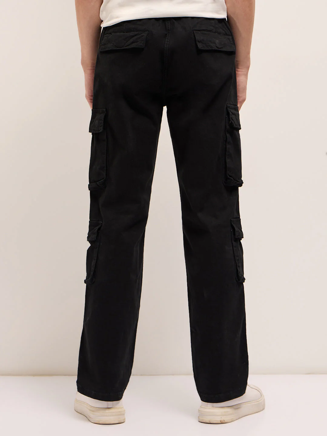 Men Classic Fit Black Cargo Pants - Image 2