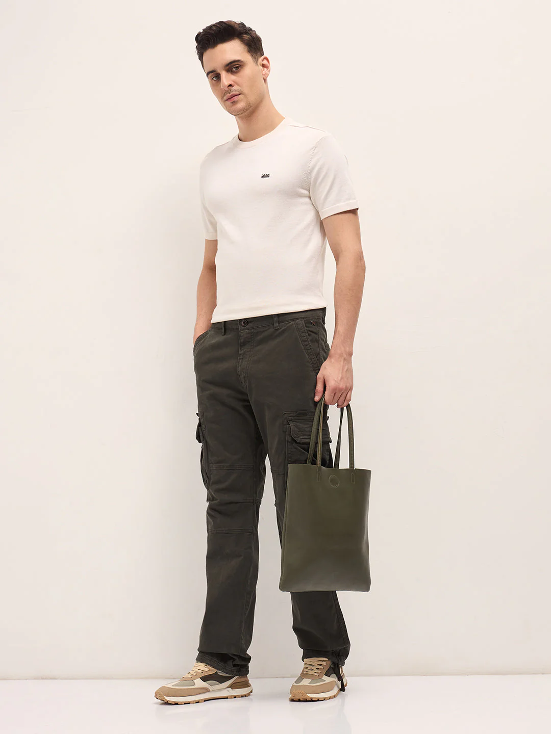 Men Classic Fit Dark Green Cargo Pants - Image 4